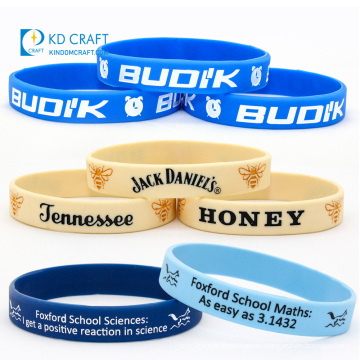 Bracelete promocional com logotipo personalizado com preenchimento de cor barata pulseira de silicone